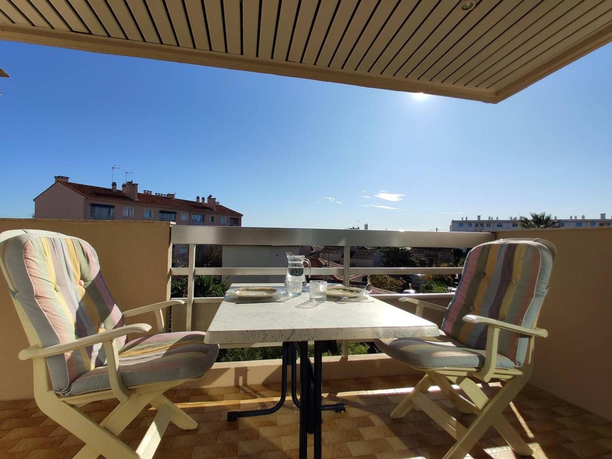 Studio Antibes, 1 Pièce, 4 Personnes - Fr-1-252-153 Appartamento